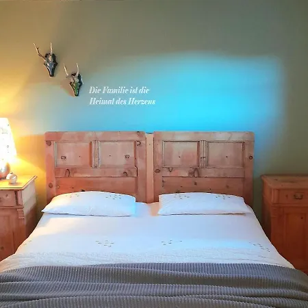 Lilly Fein Apartmán *